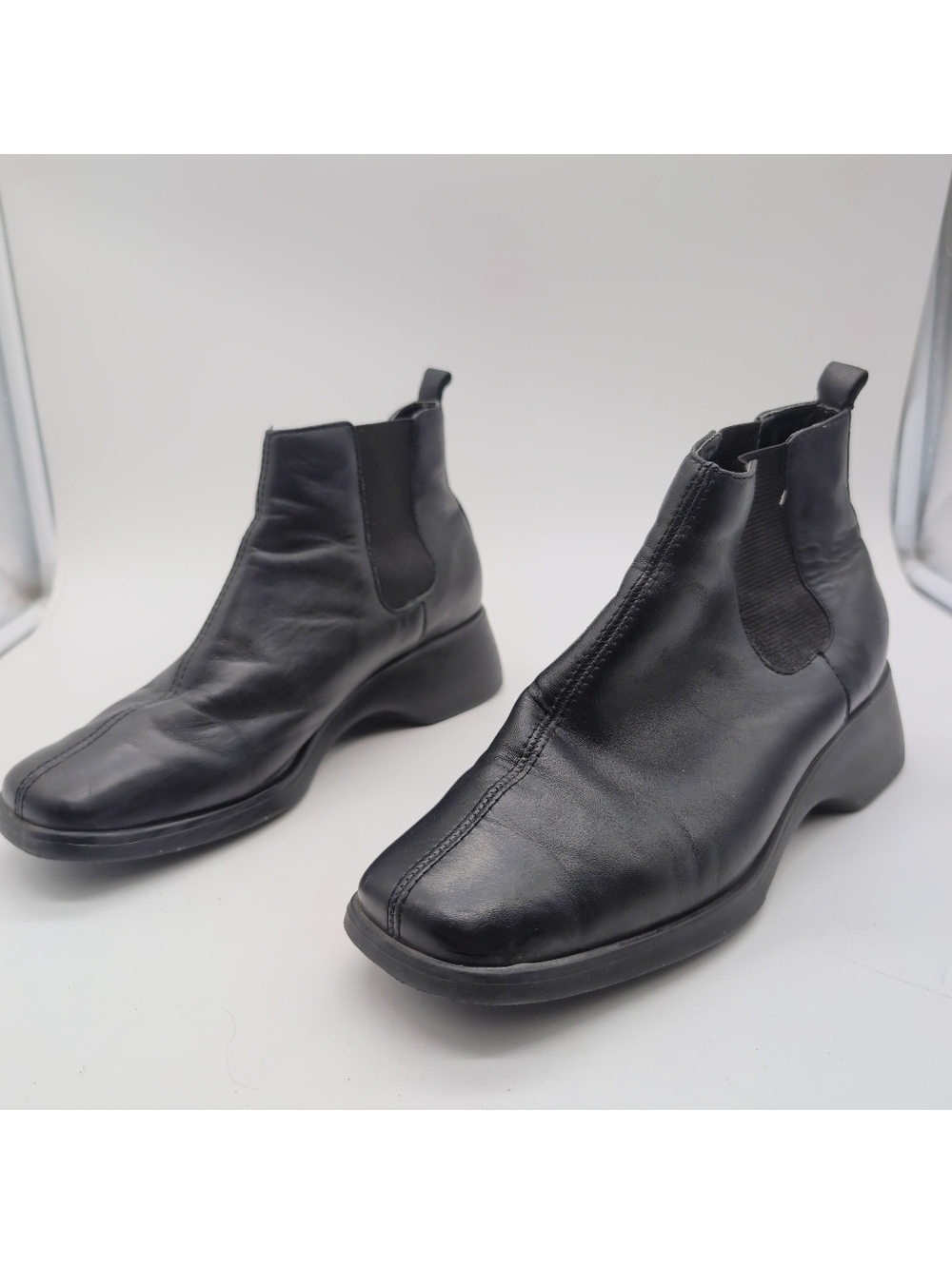 Rockport Sz 8 W Women's Black Leather Ankle Boots Brazil